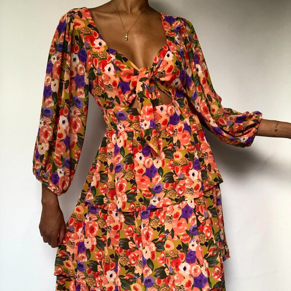 Stunning Floral Tie Front Maxi Dress
